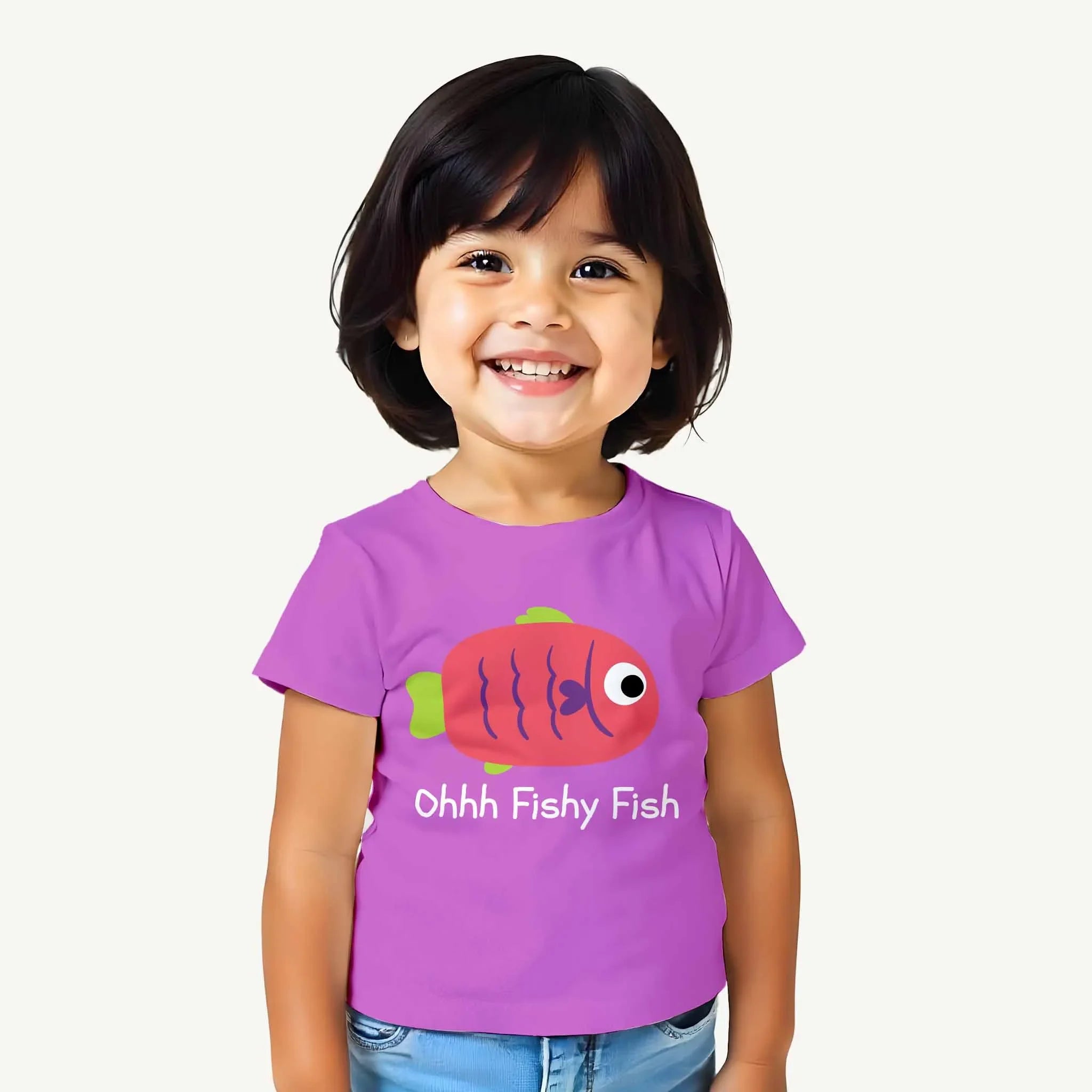 Girls-Fishy-Fish-T-shirt-Model